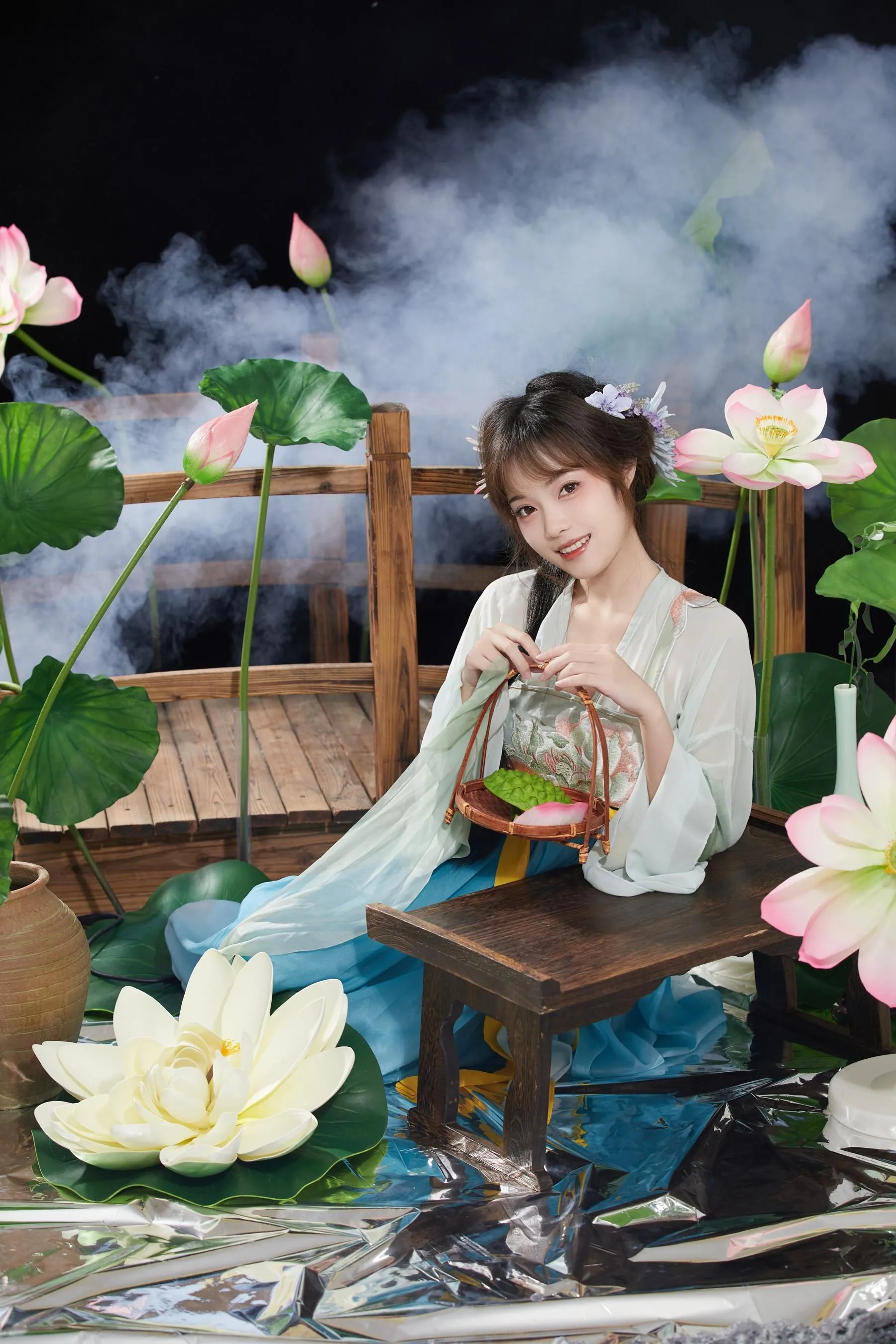 [YITUYU艺图语]2022.09.23 荷塘月色 小薇人儿 [40P]插图3